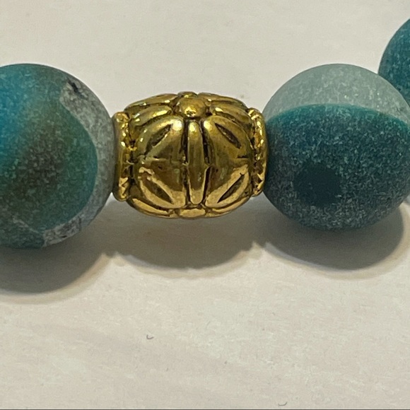 artisan stretch bracelet turquise howlite glass - Picture 8 of 8